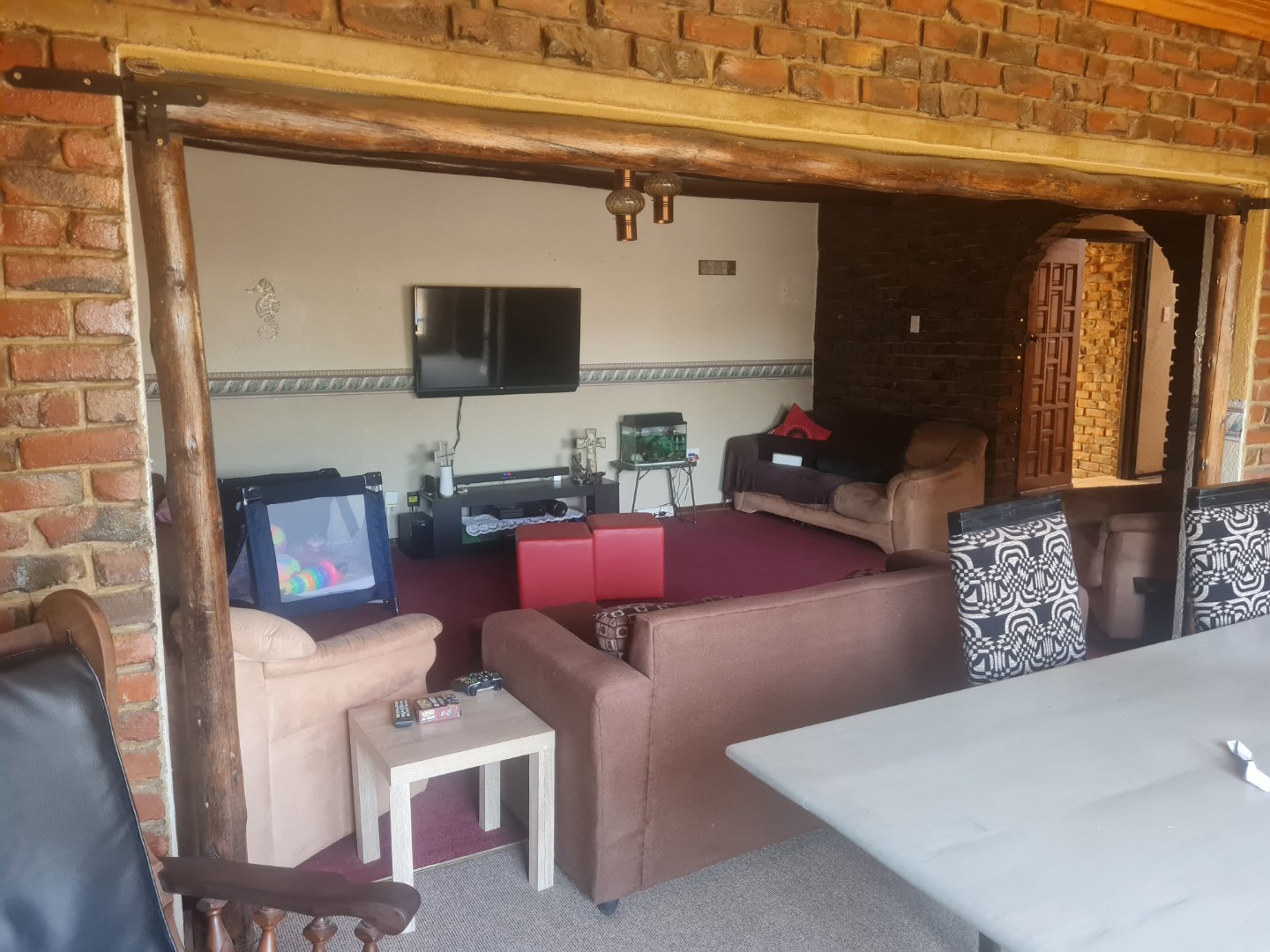 4 Bedroom Property for Sale in Fleurdal Free State